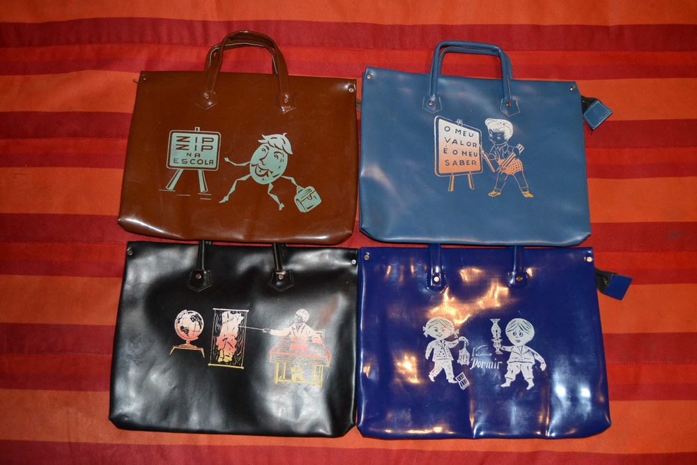 Malas/ Pastas Escolares Antigas