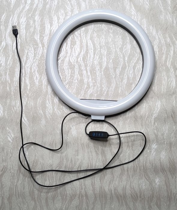 Кольцевая лампа без стойки