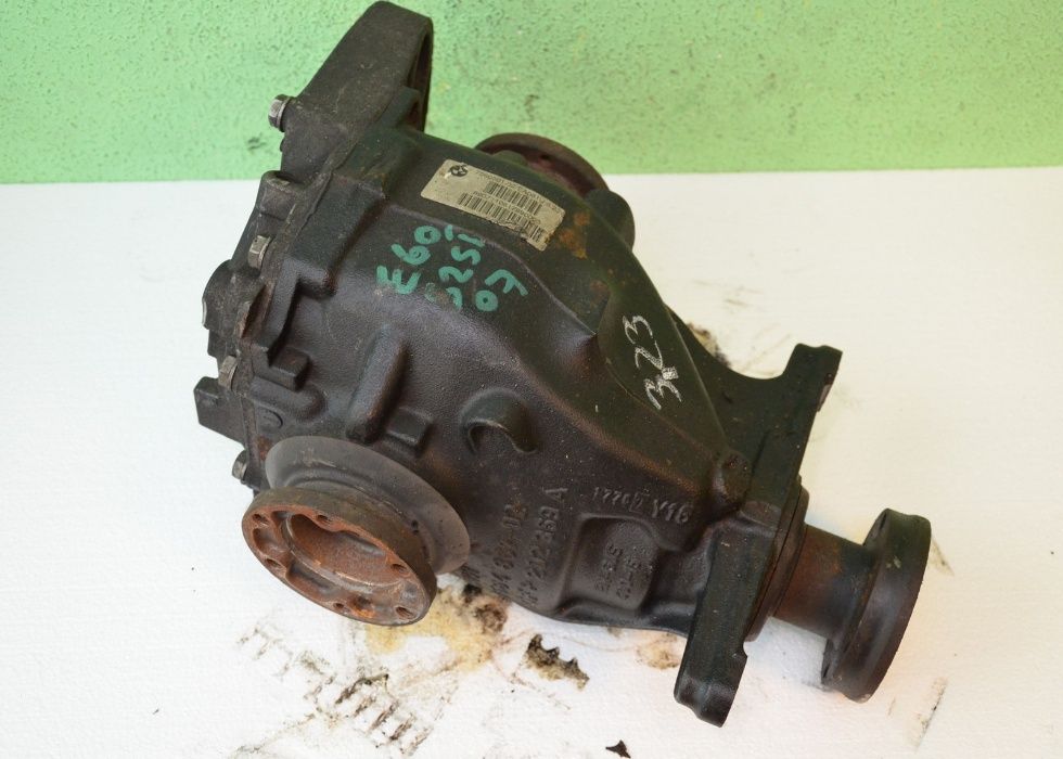 Dyfer Dyferencjał Tył Tylny BMW 5 E60 E61 2.0D Przełożenie: 3.23