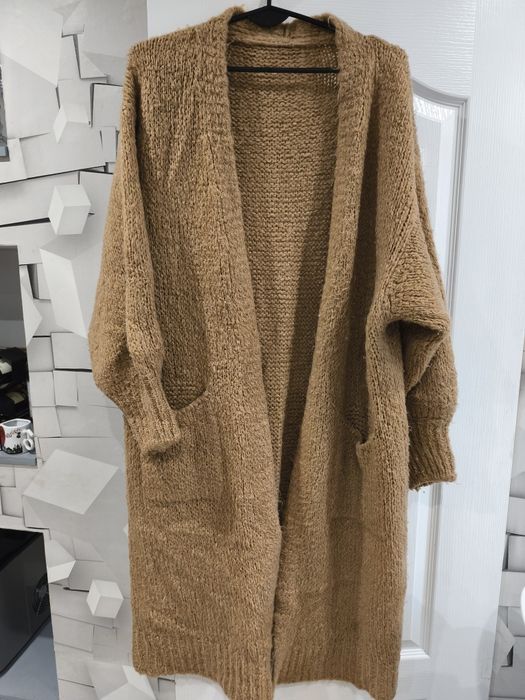 Sweter długi karmelowy