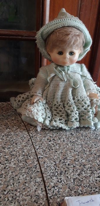 Boneca Antiga com Vestido