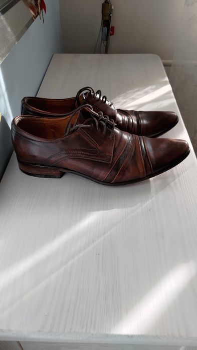 Skórzane eleganckie buty/półbuty r.41