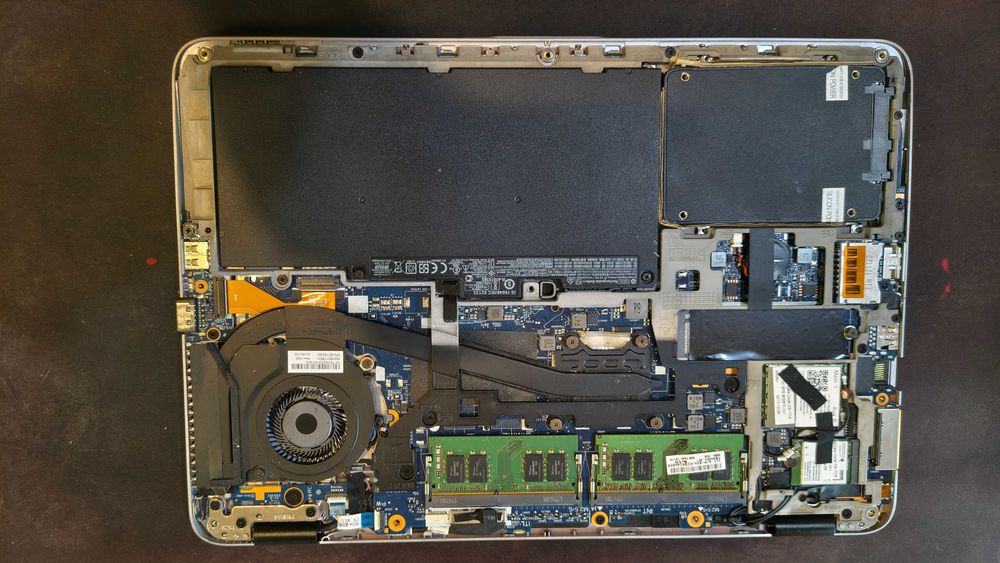 Laptop HP EliteBook 840 G3 i5, 16 GBRAM, SSD 120GB, mode LTE, Matryca 2K QHD