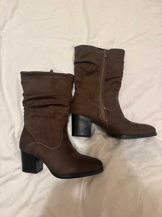 Nowe brązowe botki kowbojki Bluebox, roz. 38