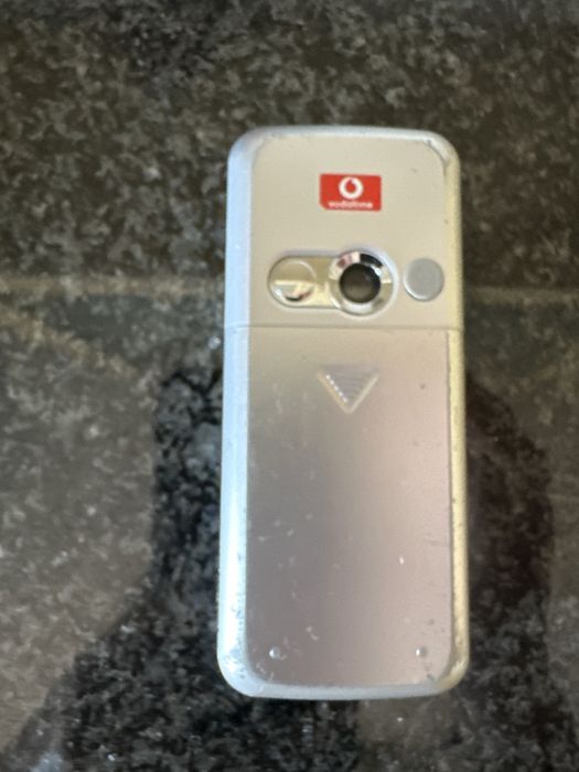 Telemovel Sharp GX15