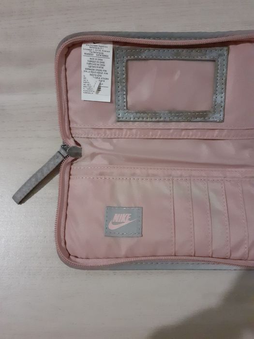 Carteira Nike Cinzenta