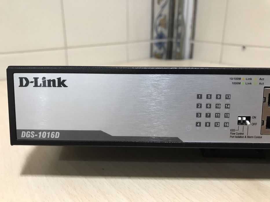 Switch D-Link 16 portas Unmanaged