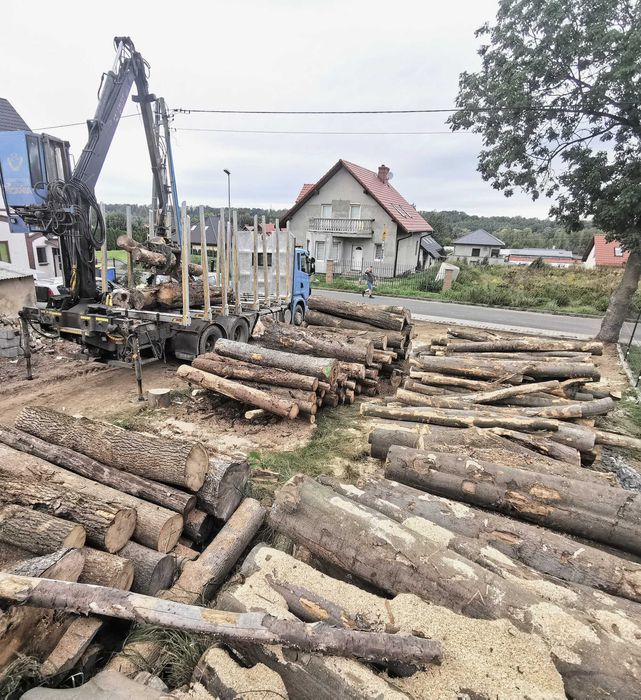 Drewno opałowe suche sezonowane kominkowe sosna dąb buk transport