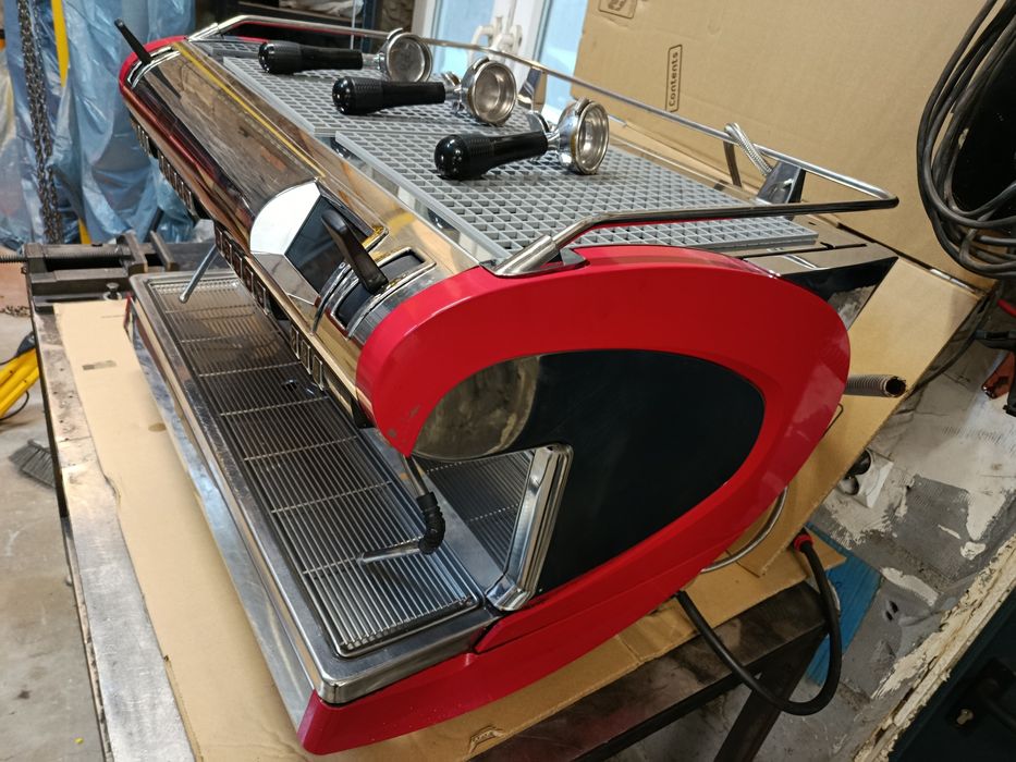 Ekspres kolbowy Nuova Simonelli Aurelia Wave II – PROFESJONALNE,