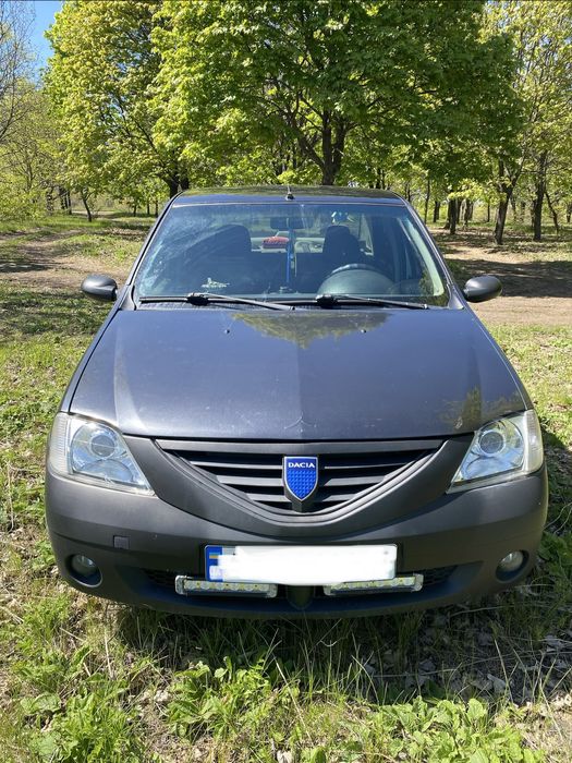 Продам автомобіль Дача Логан