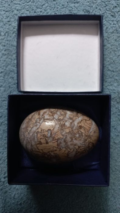 Ovo Decorativo em Pedra Natural Polida