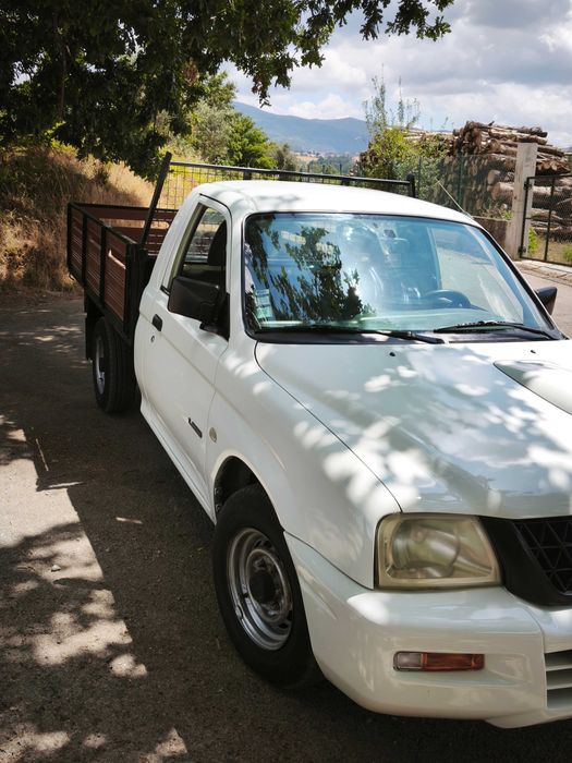 Mitsubishi L200 2.5