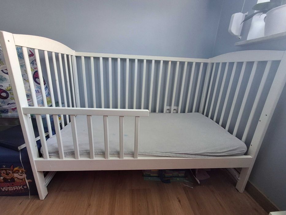 Sprzedam łóżko dziecięce