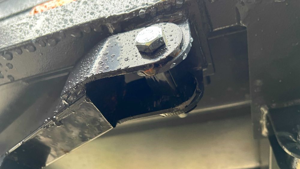 Причіп легковий двохосний (категорія В) 2,5 х 1,25 м борт 40см метал