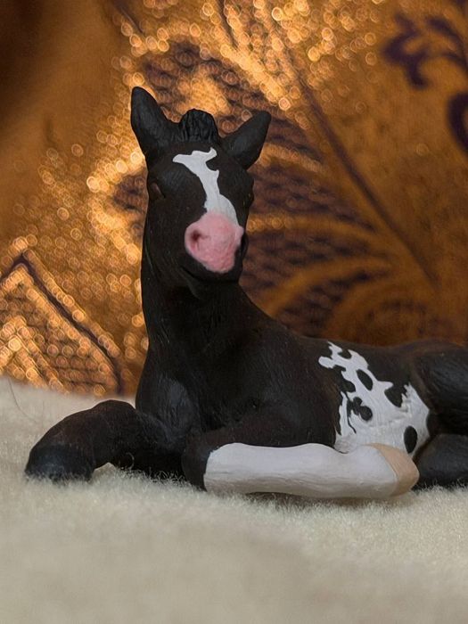 Schleich фигурка жеребенка перекрас