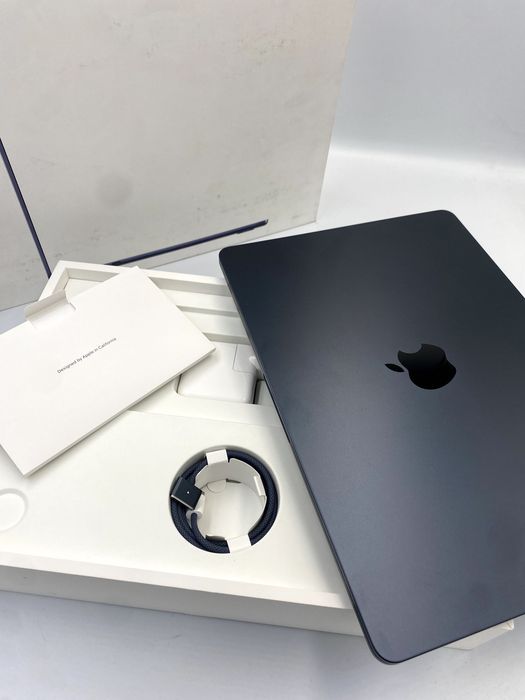Apple MacBook Air 13“ M4 16/256GB Midnight (MW123) 2025