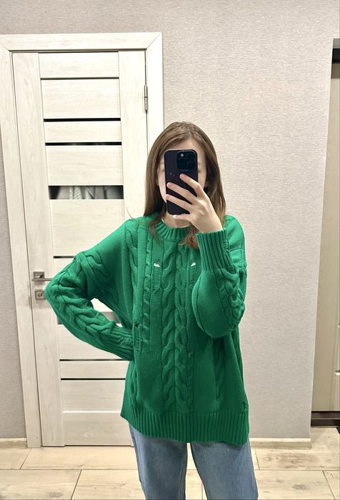 Светр бренду Coosh