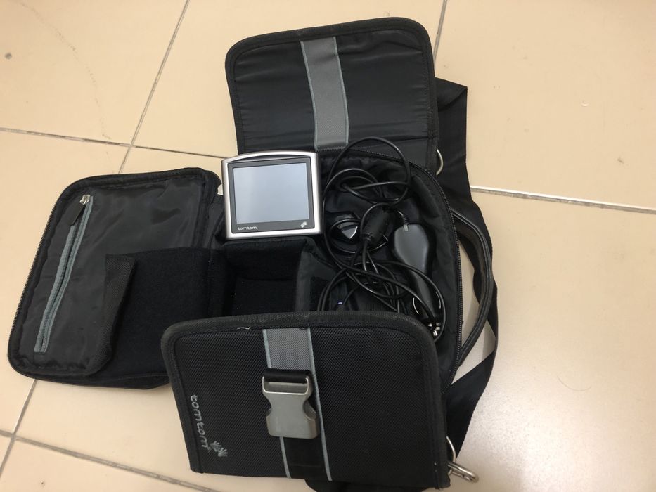 Equipamento de navegação Tom Tom com bolsa