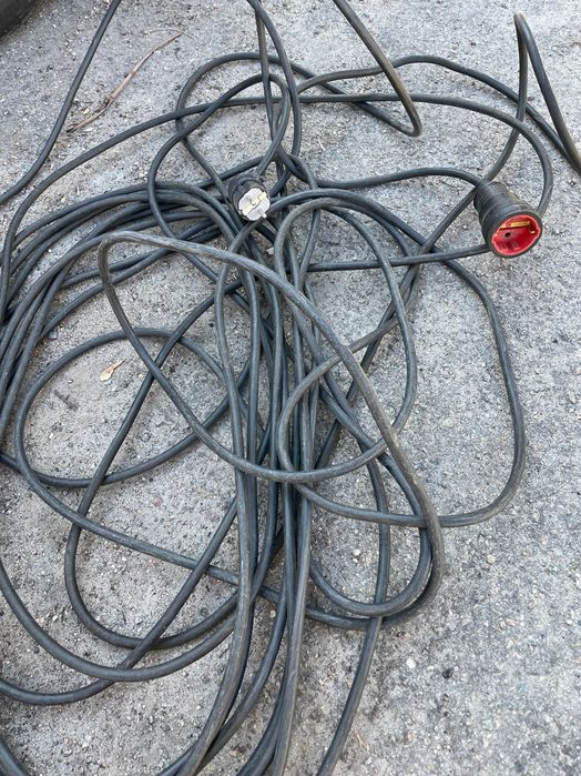 Подовжувач електричний 3,5кВт 25м б/в