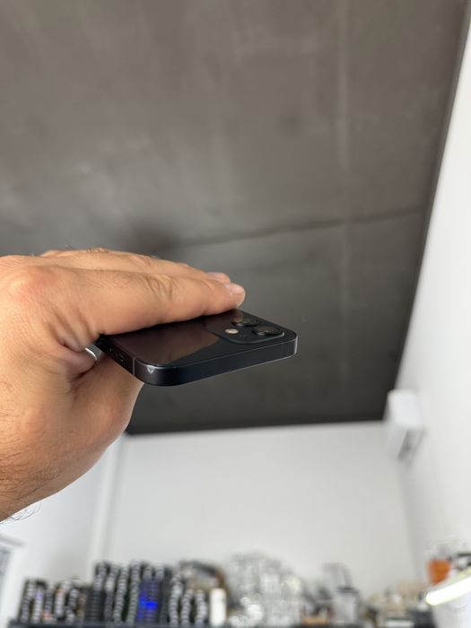 Apple Iphone 12 64 gb Neverlock 94% айфон 12