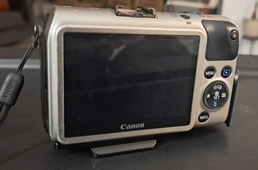 Canon EOS M + lentes