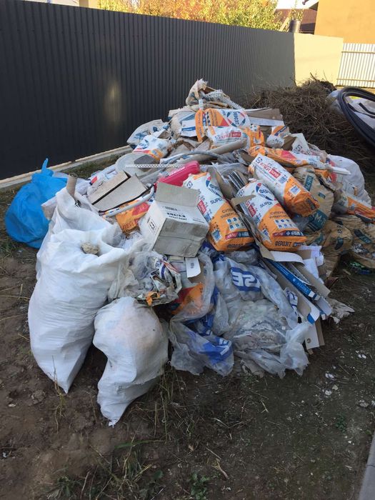 Вивіз будівельного сміття хламу