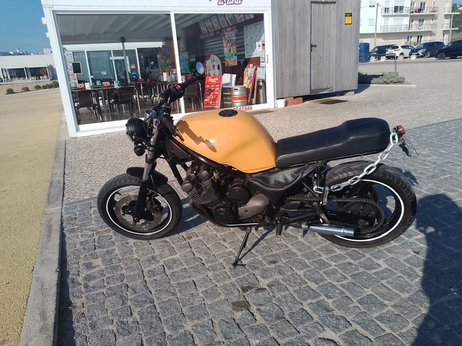 Yamaha XJ 600 Coffee Race