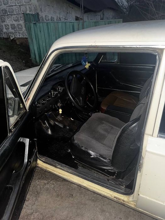 Продам 2106 на ходу полном торг