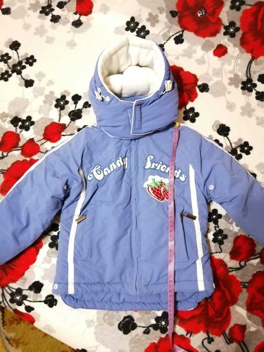 Зимняя курточка на 2-3г.