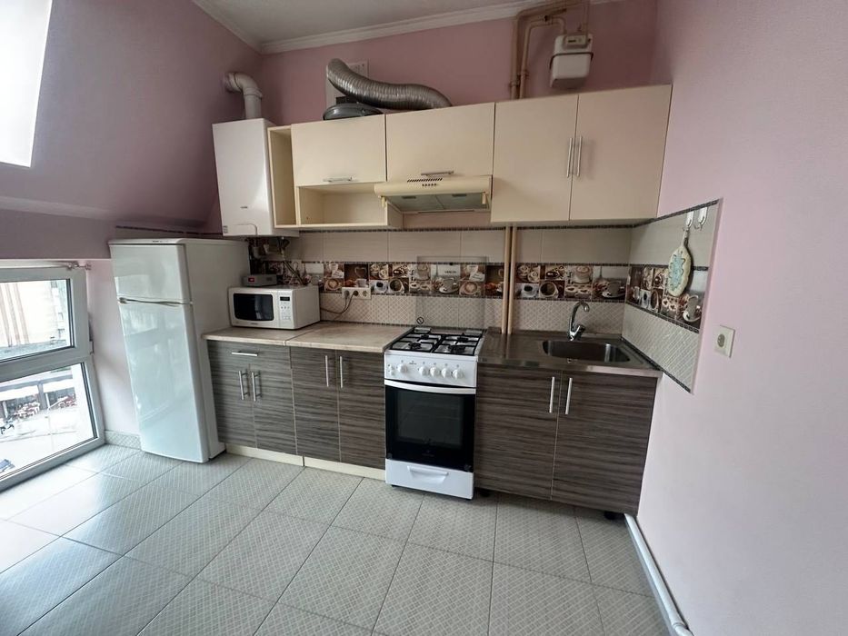 Продаж 1 км квартири в центральній частині міста