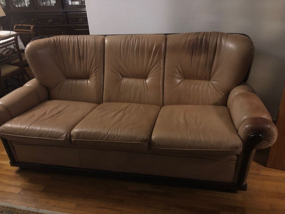 Sofá Pele Genuína