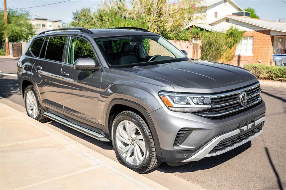 Volkswagen Atlas      2021