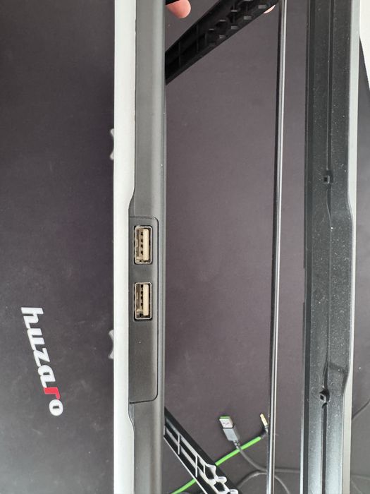 Acer Nitro V 15 – Ryzen 5 / RTX 2050 / 16 GB RAM / 512 GB SSD / 144 Hz