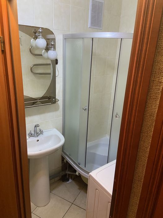 Подобово 2 кім.метро Політехнічни/Старокиївська 5/Зоологічна,Чорновола