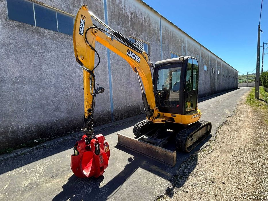 JCB Giratória 8035 ZTS