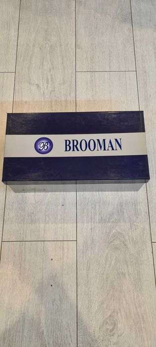 Туфлі чоловічі Brooman чорні лакова шкіра