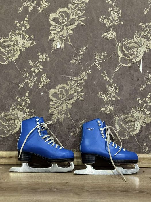 Продам дитячі ковзани 35 розміру