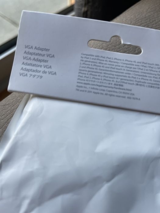 APPLE VGA Adapter / Adapter for iPad / iPhone / iPod touch64552969429505123