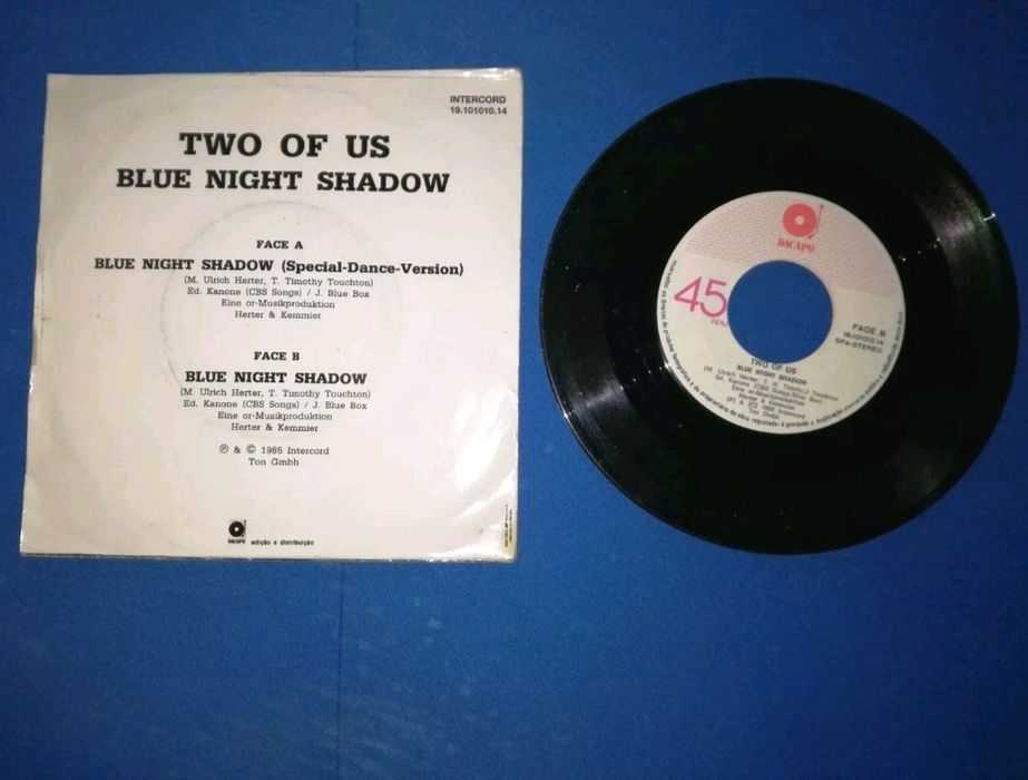 Two of us - Blue night shadow Disco Vinil Single 7'' 45 RPM