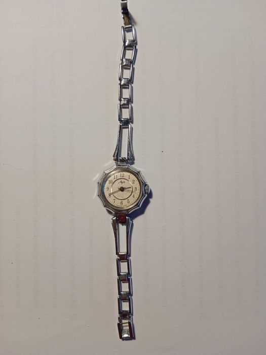 Zegarek ŁUCZ/ЛУЧ damski ZSRR, działa, vintage bransoleta