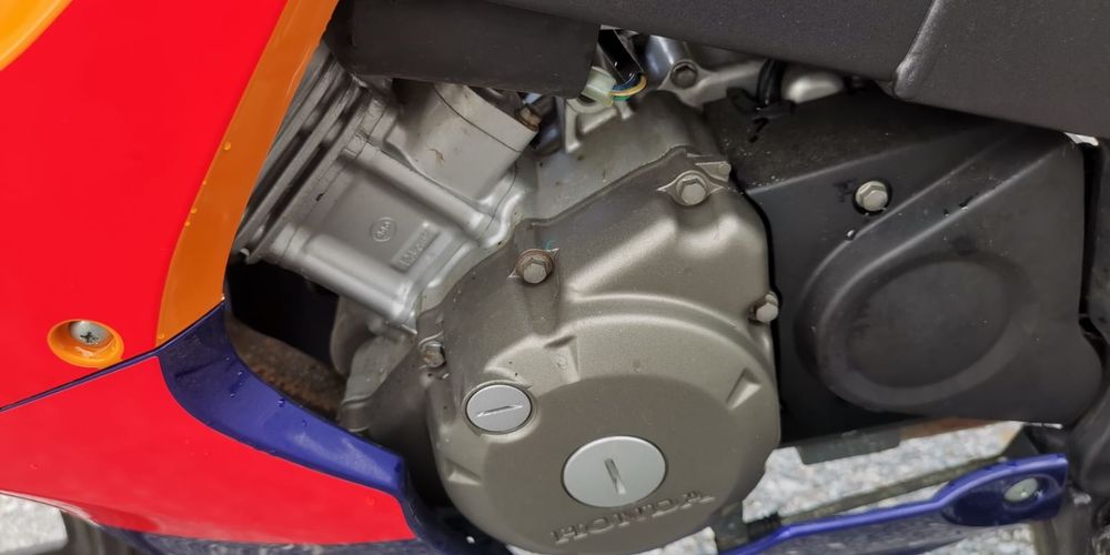 Honda cbr 125r tylko 13 tys km, polecam