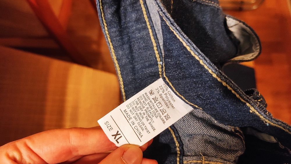 Jeansy z wysokim stanem XL XXL