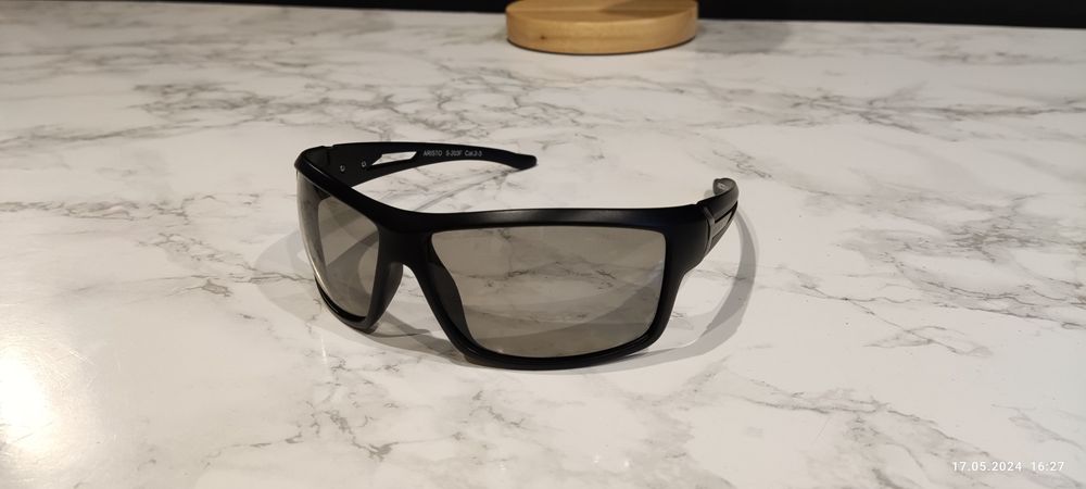 Okulary fotochromowe Arctica S-203F