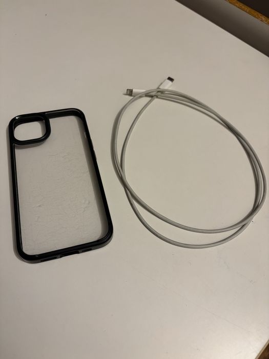 iPhone 13 128GB powystawowy 100% kondycji baterii