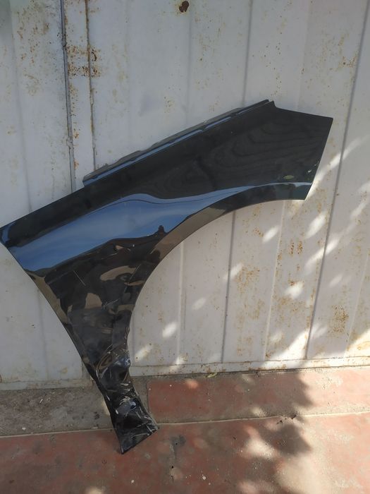 Крыло правое Пежо 308sw.2015.требуещее ремонта
