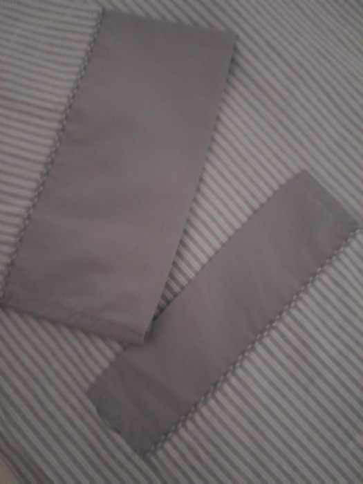 Robe " Pierre Cardin."