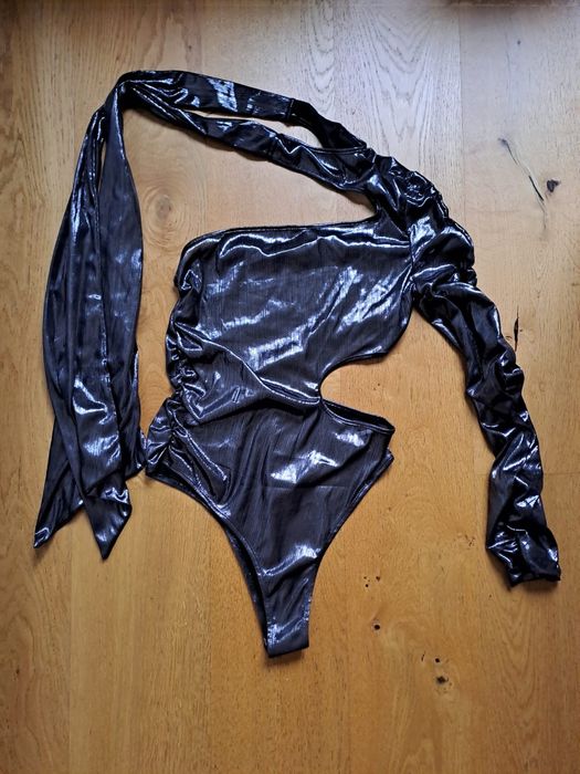 Błyszczące połyskujące body z długim rękawem nowe L shein sexy