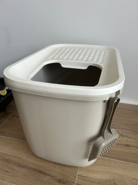 Cat Litter Box433633078763868162