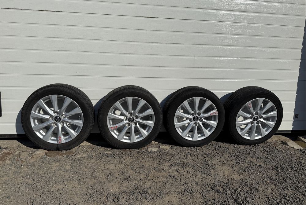 Колеса взборі або самі диски Toyota Camry R17 70-ка