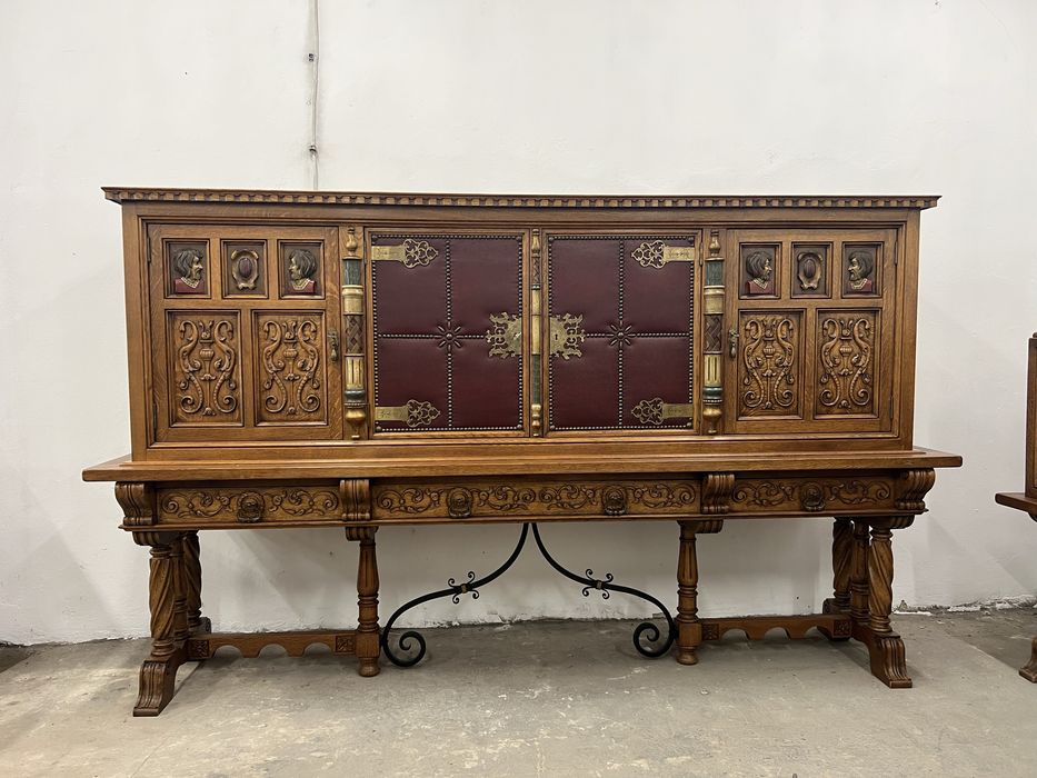 Komoda/Kredens rycerski/Raty